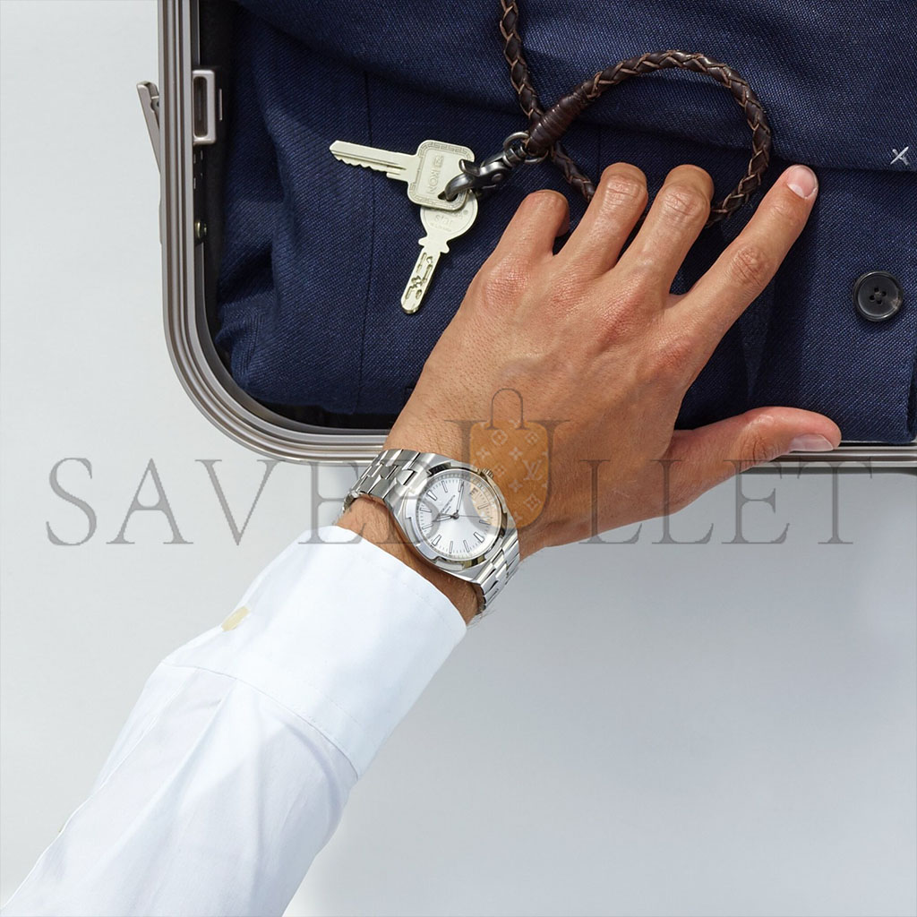 vacheron Co*sta*t*n overseas self-winding 41 mm watch 4520v/210a-b126